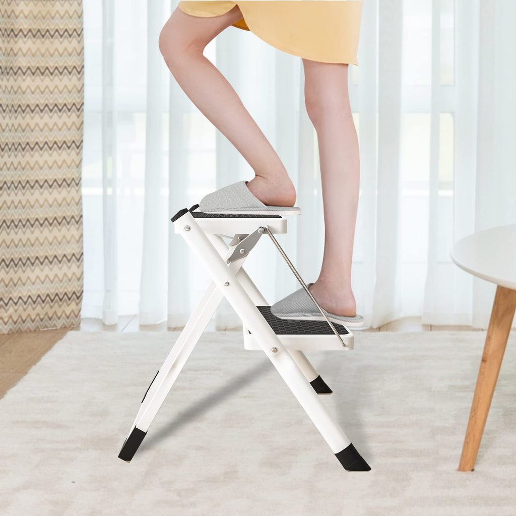 2 Step Folding Metal Step Stool with Anti-Slip Pedal S1323